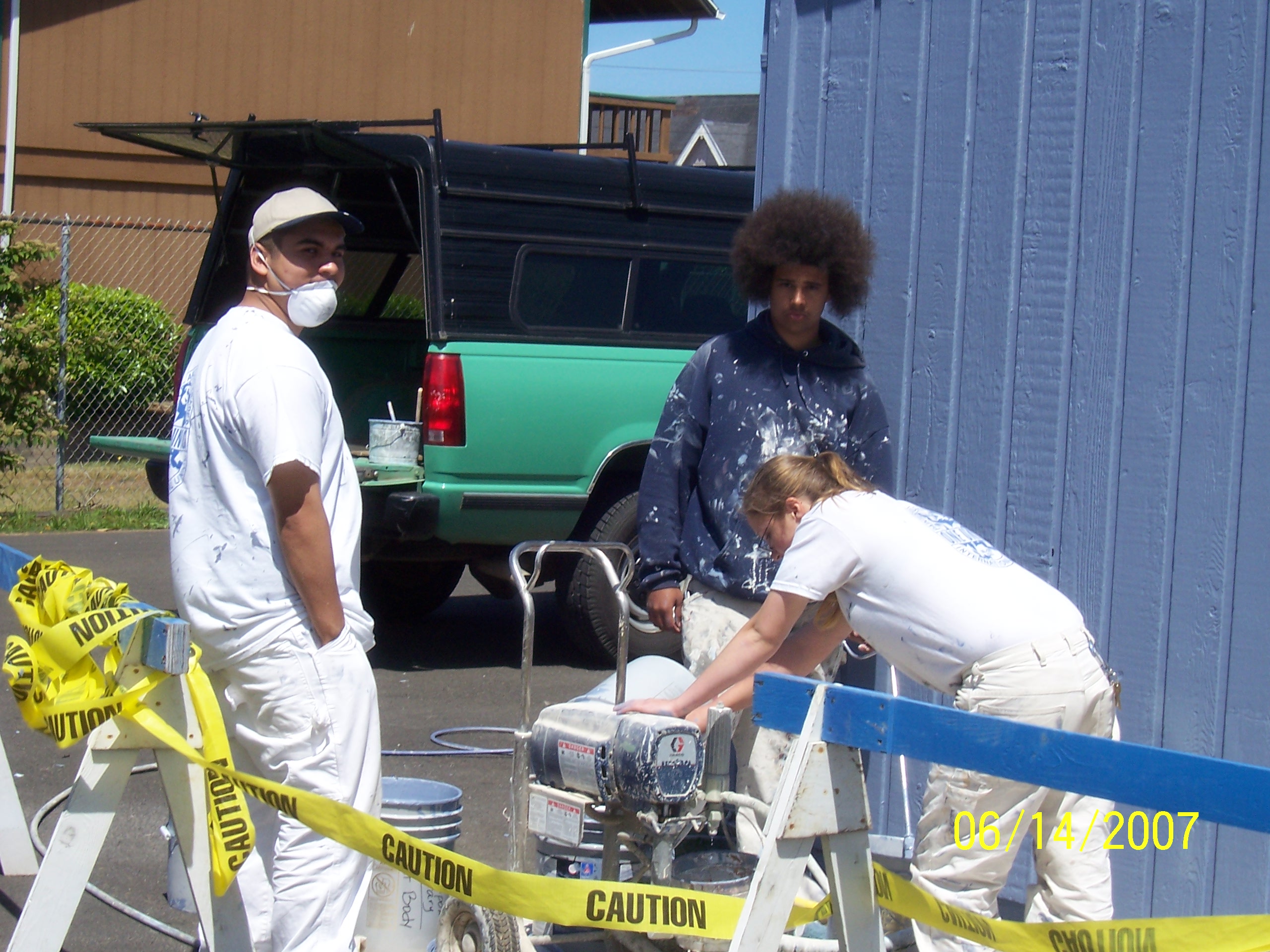 Job Corps. students mixing primer!